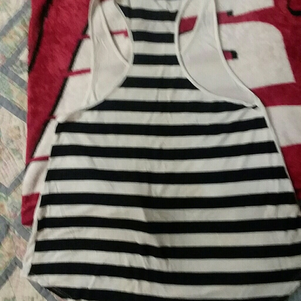 Shirt - Picture 2 of 2